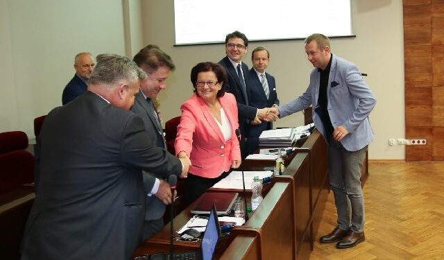 Region: 'Tak' dla zarządu Podkarpacia