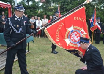 Groble: Ochotnicy po 93 latach doczekali się sztandaru