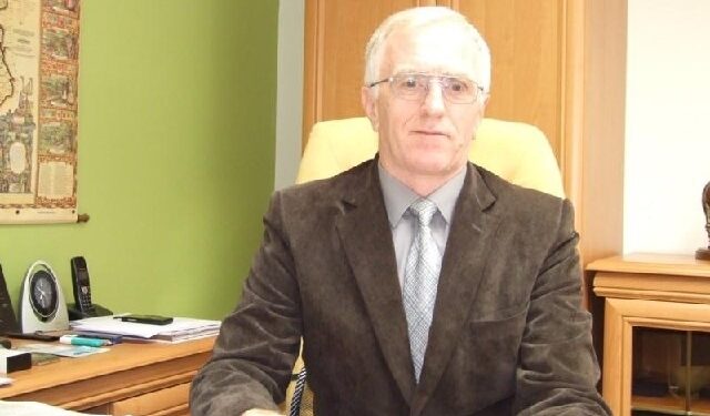 Rozmowa Tomasza Łepy  z dyrektorem Powiatowego Urzędu Pracy w Mielcu   – Stanisławem Stachowiczem.