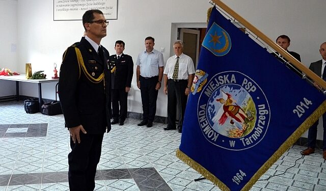 Tarnobrzeg: Zawodowi strażacy mają nowego dowódcę.