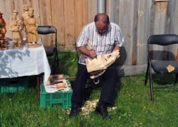 Kolbuszowa: Spotkanie z kulturą ludową