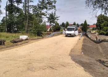 Nowa Dęba: Wkrótce nowy most na rzece Dęba.