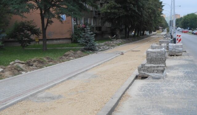 Stalowa Wola: Ruszyły prace nad ścieżką rowerową przy ulicy Wojska Polskiego
