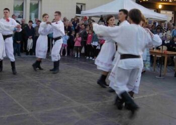 Dzikowiec: Taniec ludowy już nie trendy
