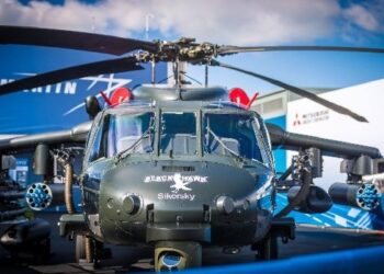 Mielec: Uzbrojony Black  Hawk