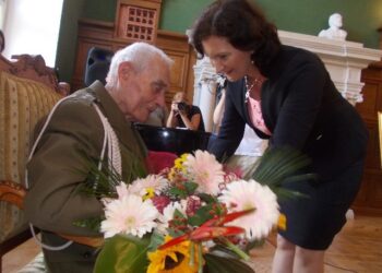 Tarnobrzeg. 100 urodziny kapitana Władysława Szpyta.