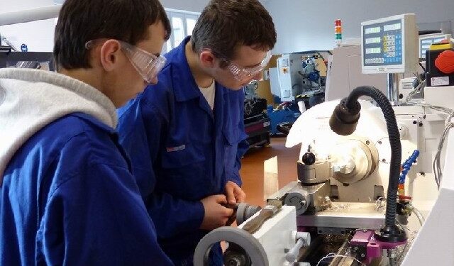 Kolbuszowa: Miliony w szkoły zawodowe