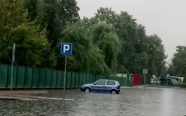 Mielec: Poranne opady sprawiły wiele kłopotów
