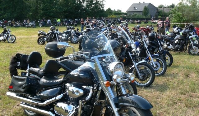 Kaczaki: Zlot motocyklowy u Pinokia