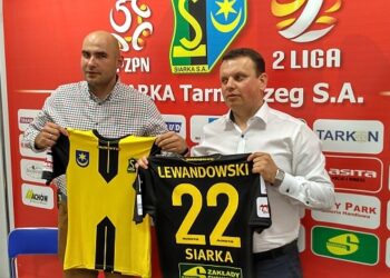 Tarnobrzeg: Nowe stroje dla 'Siarki'.