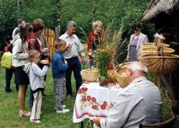 Kolbuszowa: 'Co niedzielę w zagrodzie'
