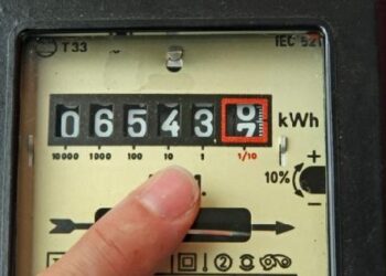 Mielec: Nie wiedząc  podpisał umowę.