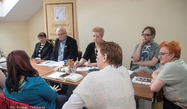 Mielec: Warsztaty literackie Mieleckiej Grupy Literackiej 'Słowo'