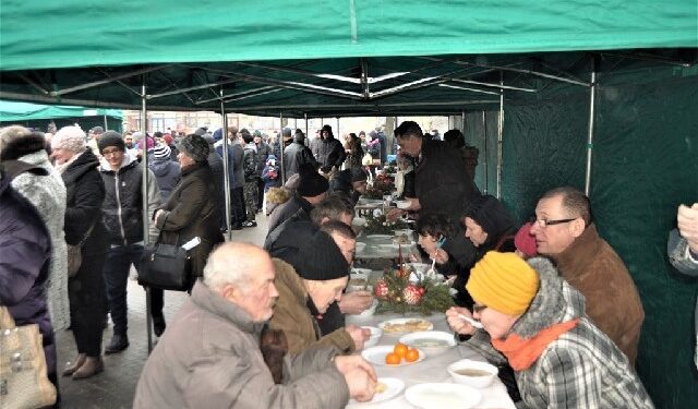 Kolbuszowa: Wigilia na Rynku.