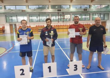 Tarnobrzeg. Jakub Łoch na najwyższym miejscu podium.