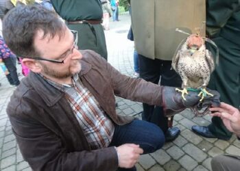 Mielec: Noc w klimatach myśliwskich.