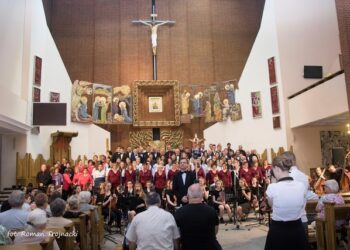 Mielec:    Koncert Pieśni Maryjnych