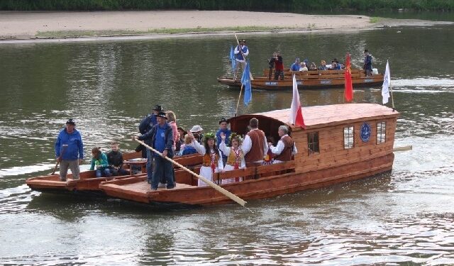 Ulanów: Dni Flisactwa z koncertami, flisem i strefą