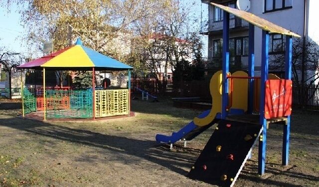 Mielec: Otworzą place zabaw