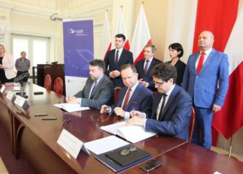 Region: Czas na Podmiejską Kolej Aglomeracyjną.