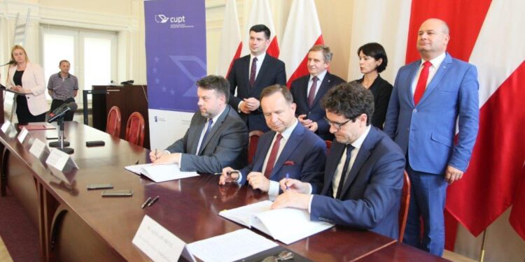 Region: Czas na Podmiejską Kolej Aglomeracyjną.