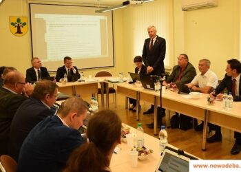 Nowa Dęba: Absolutorium dla burmistrza za 2017 rok
