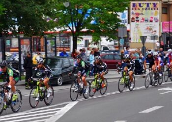 Kolbuszowa: Przejadą kolarze.