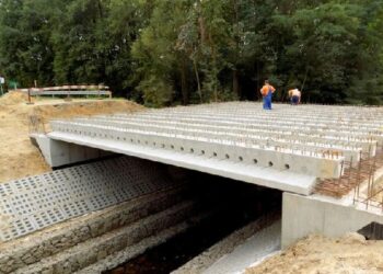 Trzciana: Przebudują most na Wiśni.