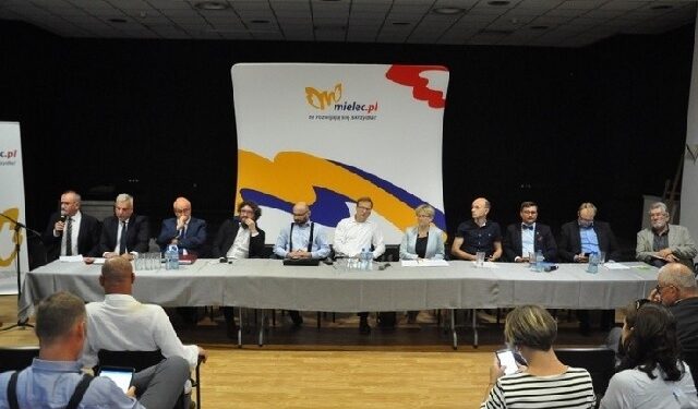 Mielec: Zaczęło się od Mielca.