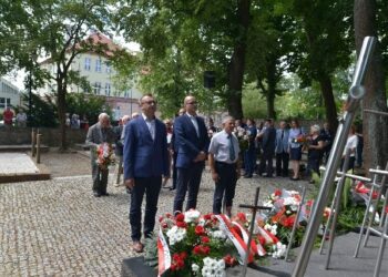 Sandomierz: Obchody 75-tej rocznicy rzezi wołyńskiej