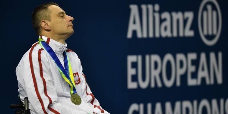 Tarnobrzeg: Jacek Czech mistrzem Europy w pływaniu niepełnosprawnych.