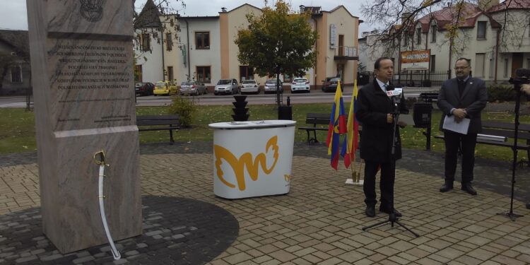Mielec: Stanął Obelisk Niepodległościowy.