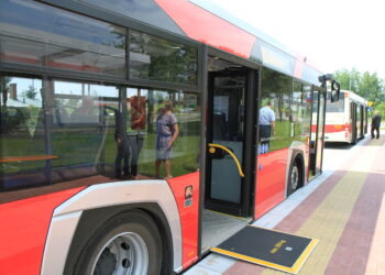 Mielec: MKS zaprasza do korzystania z bezpłatnej komunikacji.