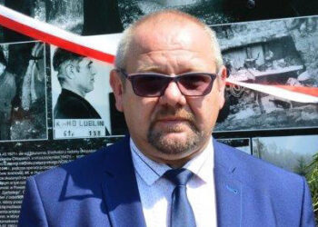 Harasiuki: Zmiana za sterami