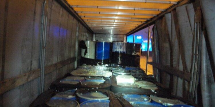 Region: Zatrzymano nielegalny transport 18 ton odpadów.