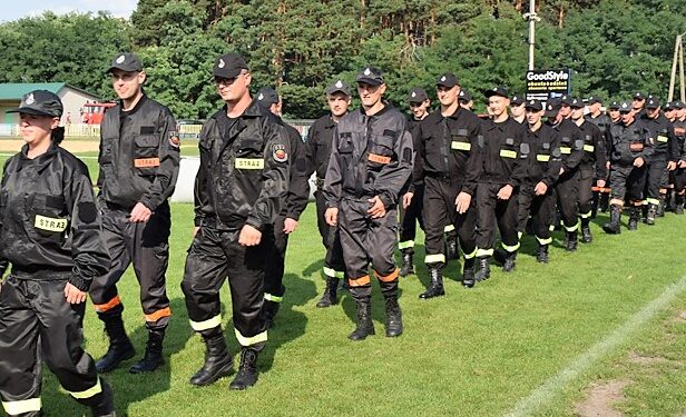 Kupno: „Za drogi ten wóz strażacki”.