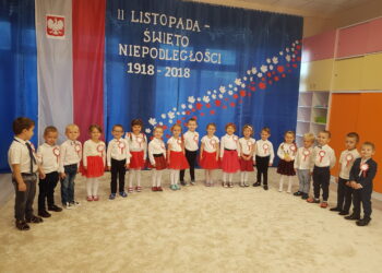 Tarnobrzeg. Mazurek Dąbrowskiego w Akademii Malucha.