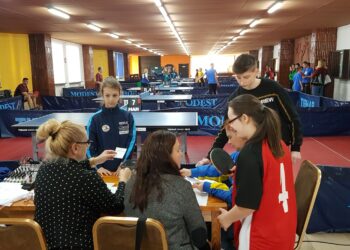 Tarnobrzeg. Tenis stołowy i trójbój siłowy rządziły dziś w obiektach MOSiR.