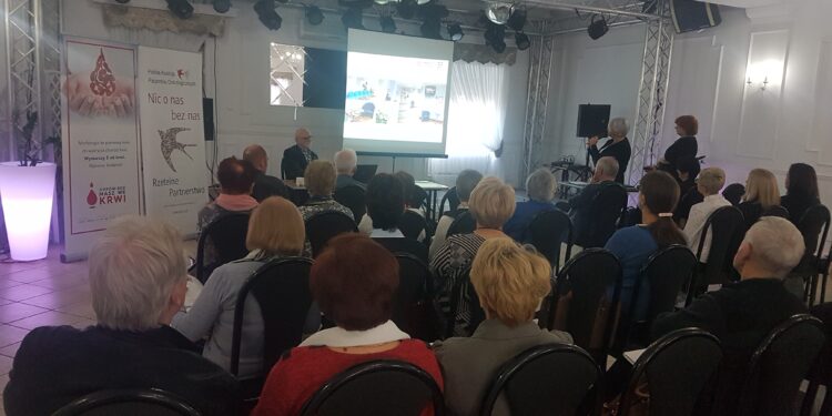 Tarnobrzeg. Regionalnego Forum Pacjentów Onkologicznych.