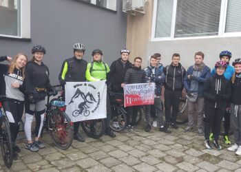 Tarnobrzeg. Uczniowie Małego Księcia przejadą 100 kilometrów na 100-lecie niepodległości.