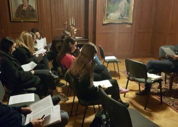 Tarnobrzeg. Szkoła pisania, prezentacje poetów i dyskusja o śmierci.