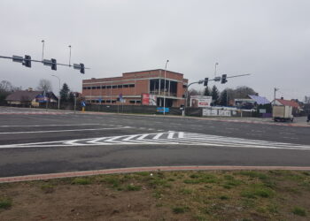 Tarnobrzeg. Odebrano skrzyżowanie ulic Wisłostrada i Mickiewicza  w ciągu drogi wojewódzkiej 871.