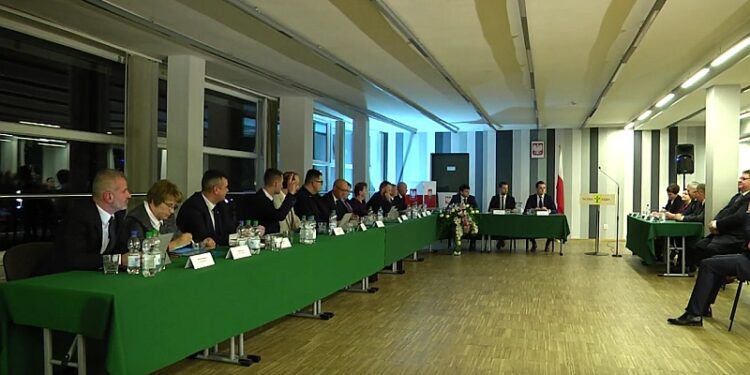 Nowa Dęba: Pierwsze obrady nowej rady miejskiej