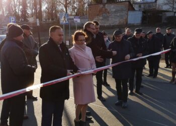 Sandomierz: Ulice Żeromskiego i Mickiewicza oficjalnie otwarte po remoncie