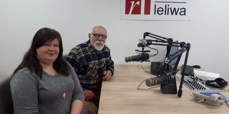 Sandomierz: Seniorzy i młodzież „wracają z teatrem”.