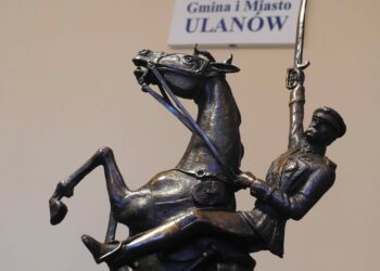 Ulanów: Dziadek Piłsudski przybył do Ulanowa.