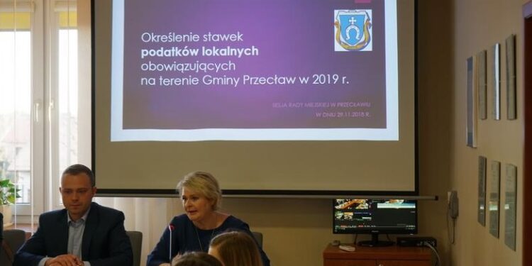 Przecław: Podatki na tym samym poziomie.