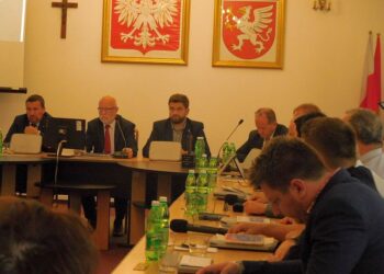 Dębica: Burmistrz nie może liczyć na koalicję.