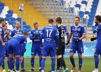 Mielec: Sparing z Koroną Kielce na 4:0.