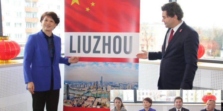 Stalowa Wola: O współpracy z chińskim miastem Liuzhou z delegacją z Chin